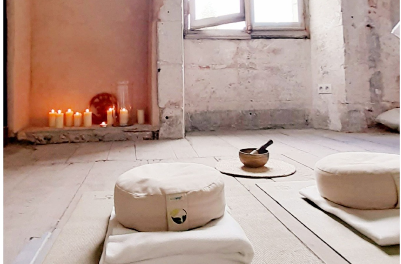 yoga retreat Frankrijk chateau des chauvaux