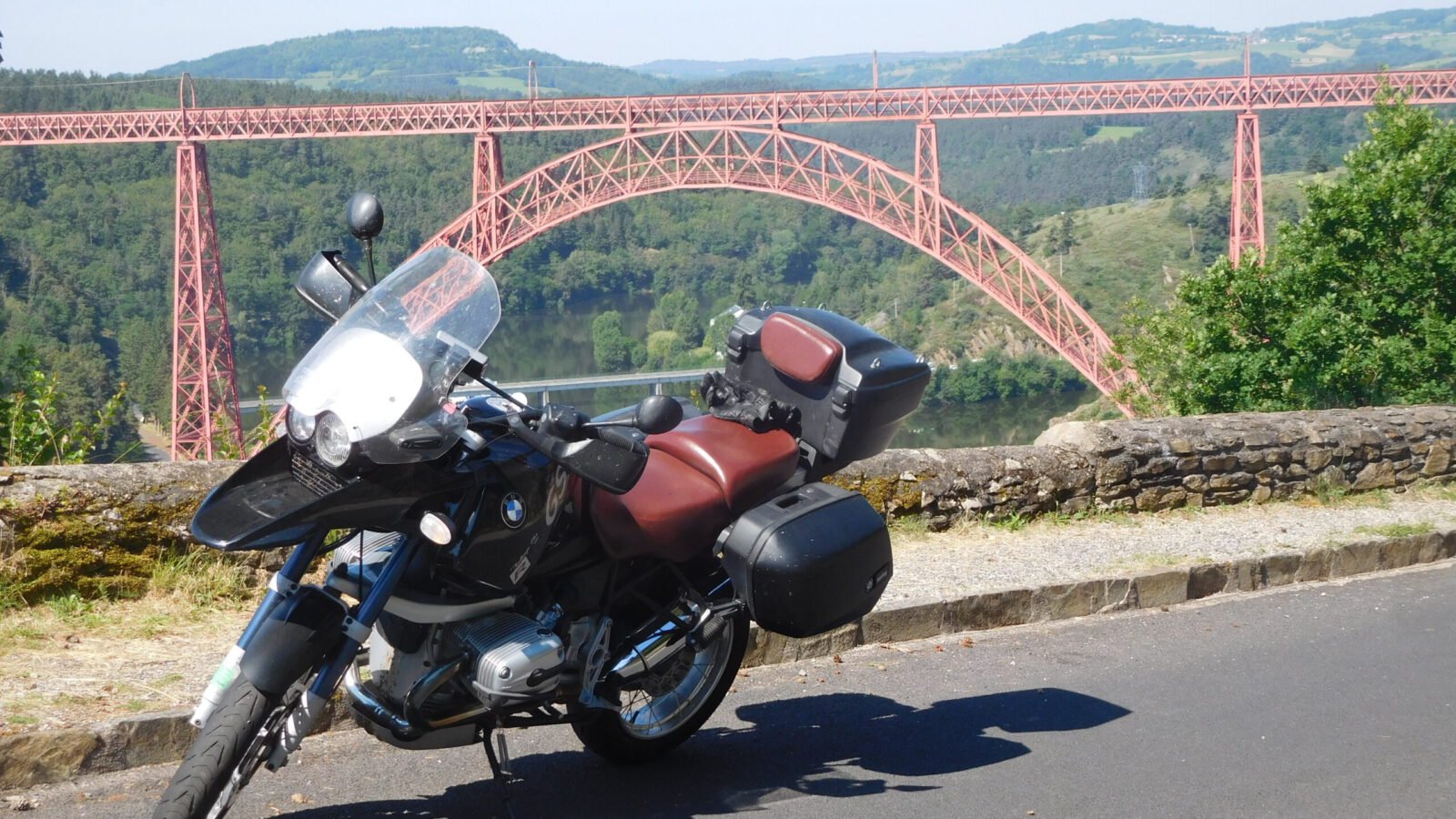 Motorrijden Cantal